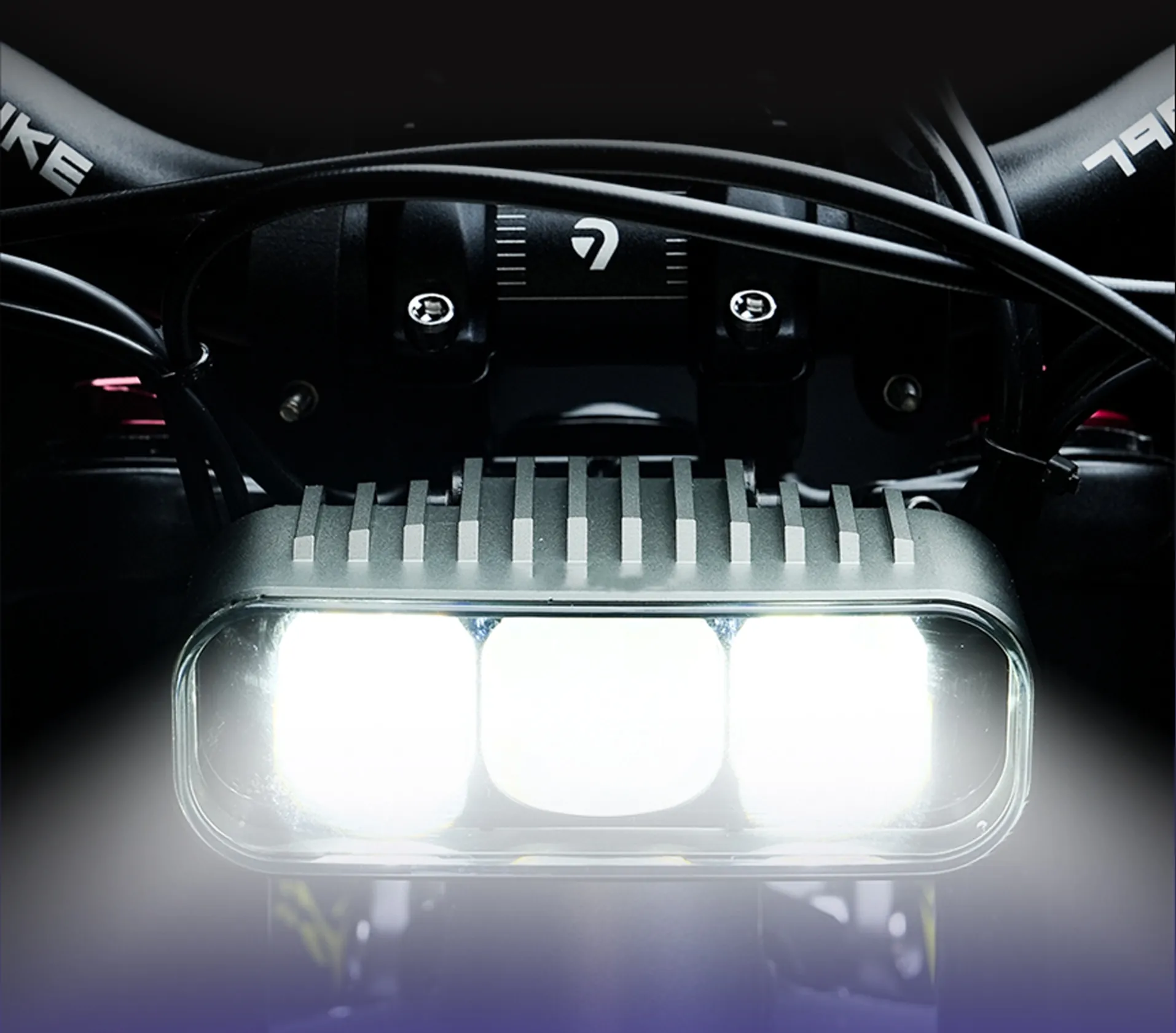 Falcon GT: led reflektor